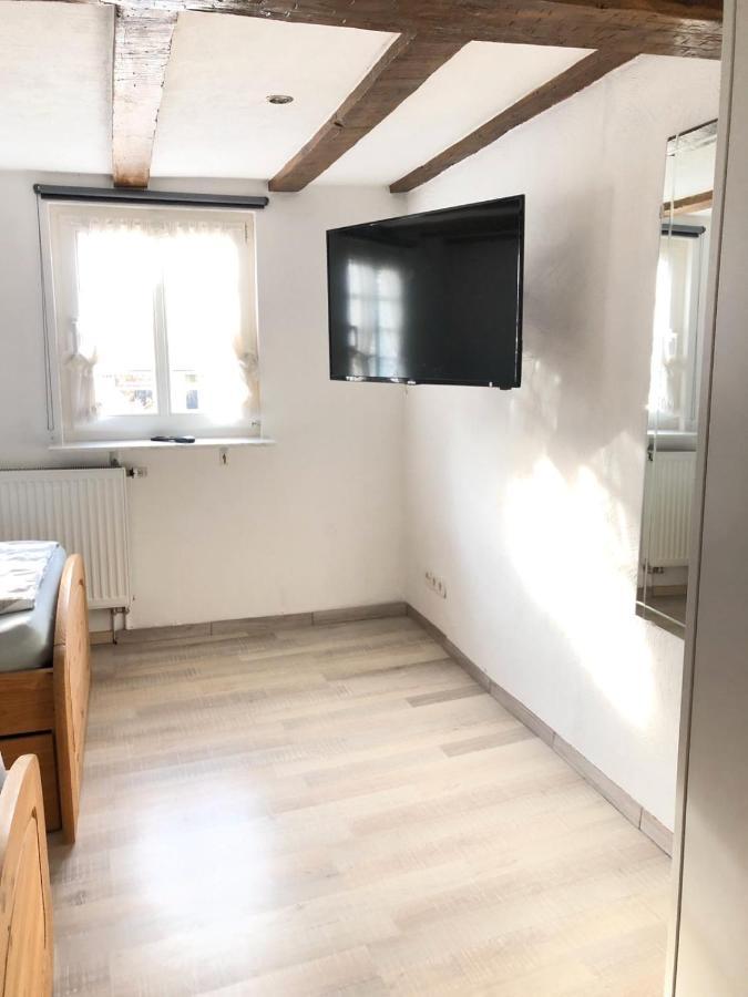 אדנאו Apartment Am Markt מראה חיצוני תמונה